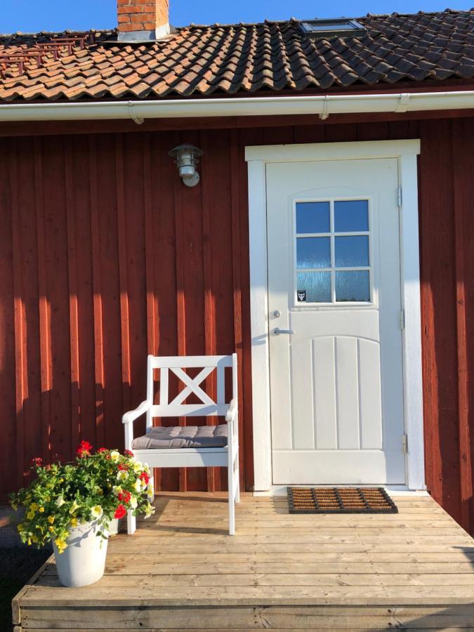 Lillstugan Skara Buitenkant foto